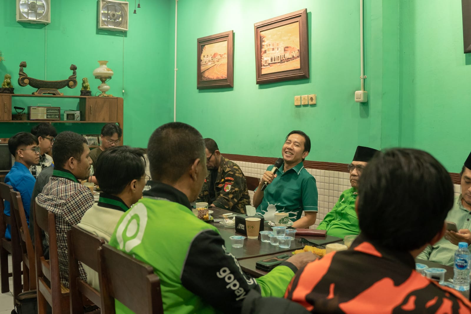 Gandeng Aktivis hingga Ojol, Sam Anas Gelar Dialog Serap Aspirasi Publik